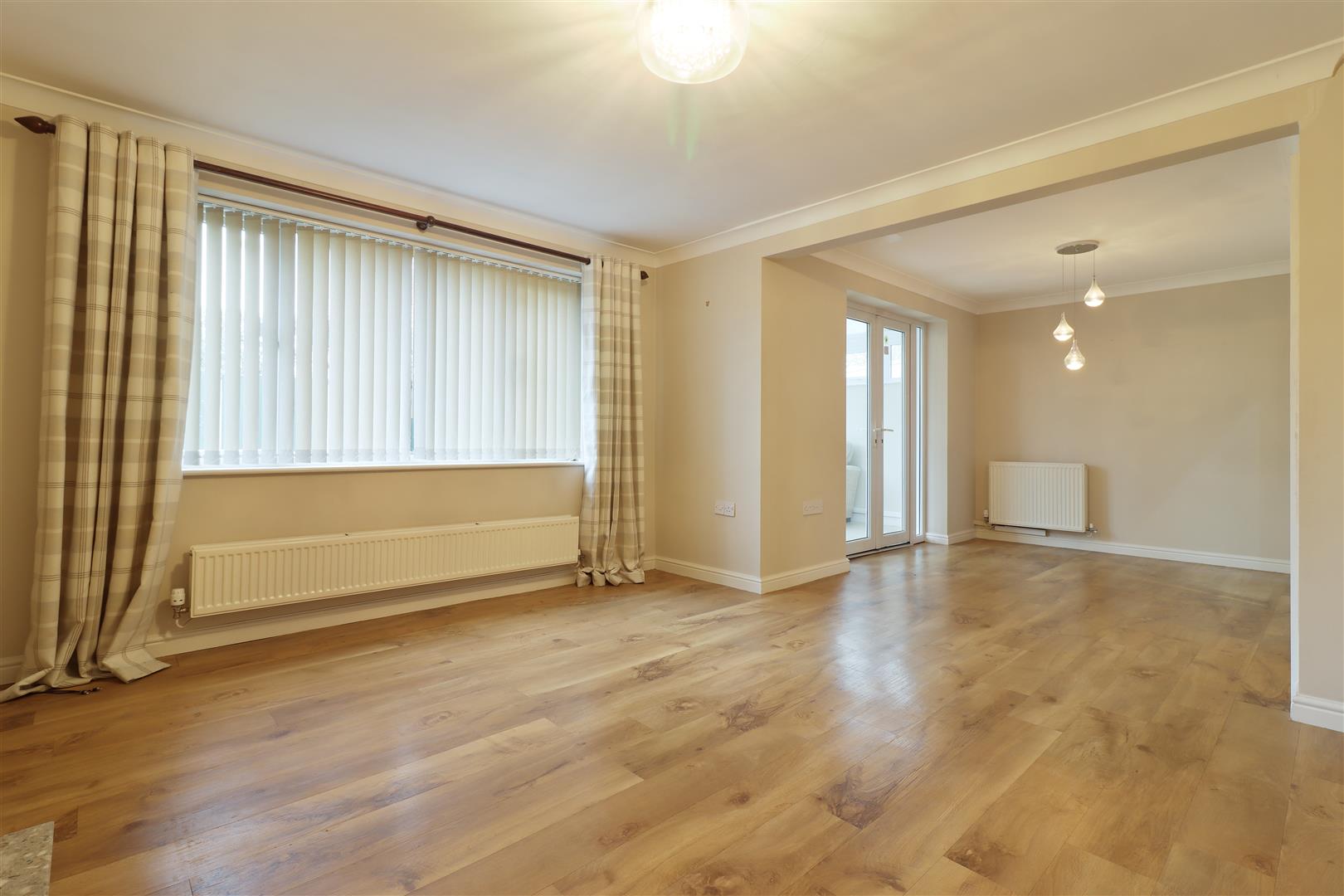 4 bed property in Ashopton Road, Chesterfield